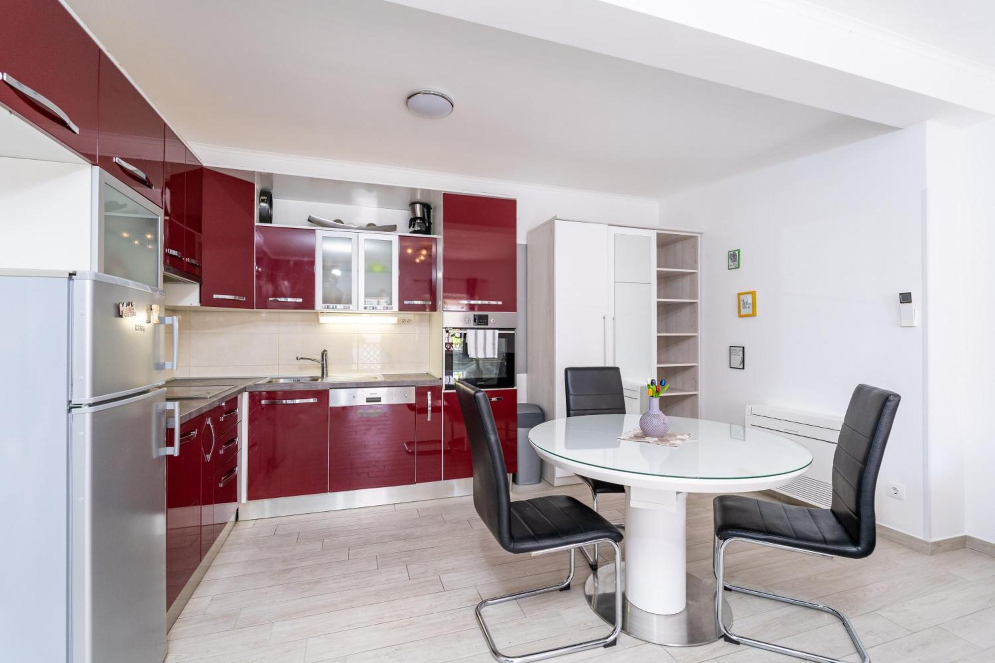 Feather Studio Apartment - Free Private Parking - Self Check-In ドゥブロブニク エクステリア 写真