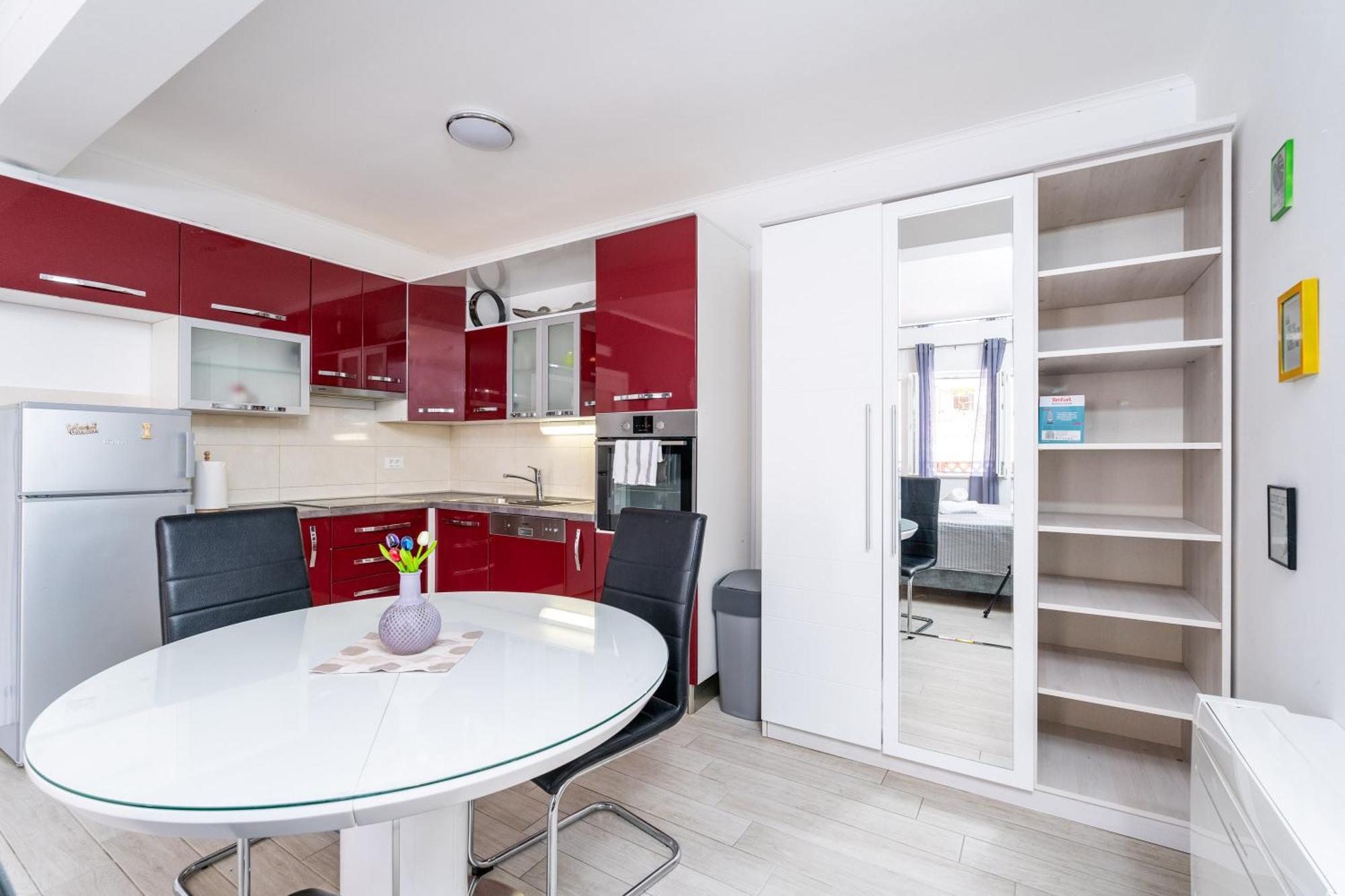 Feather Studio Apartment - Free Private Parking - Self Check-In ドゥブロブニク エクステリア 写真